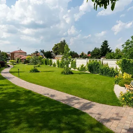 Ephelia Dunajská Streda